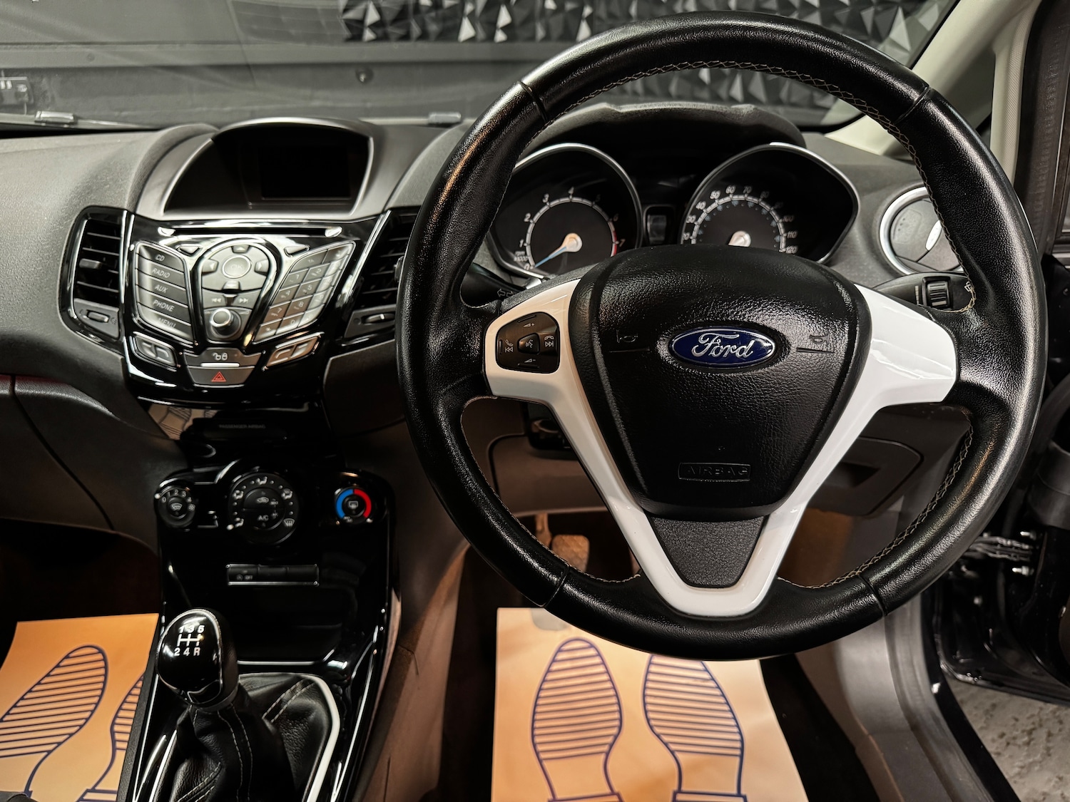 Used Ford Fiesta 2016 for sale - 78207046: Photo 8