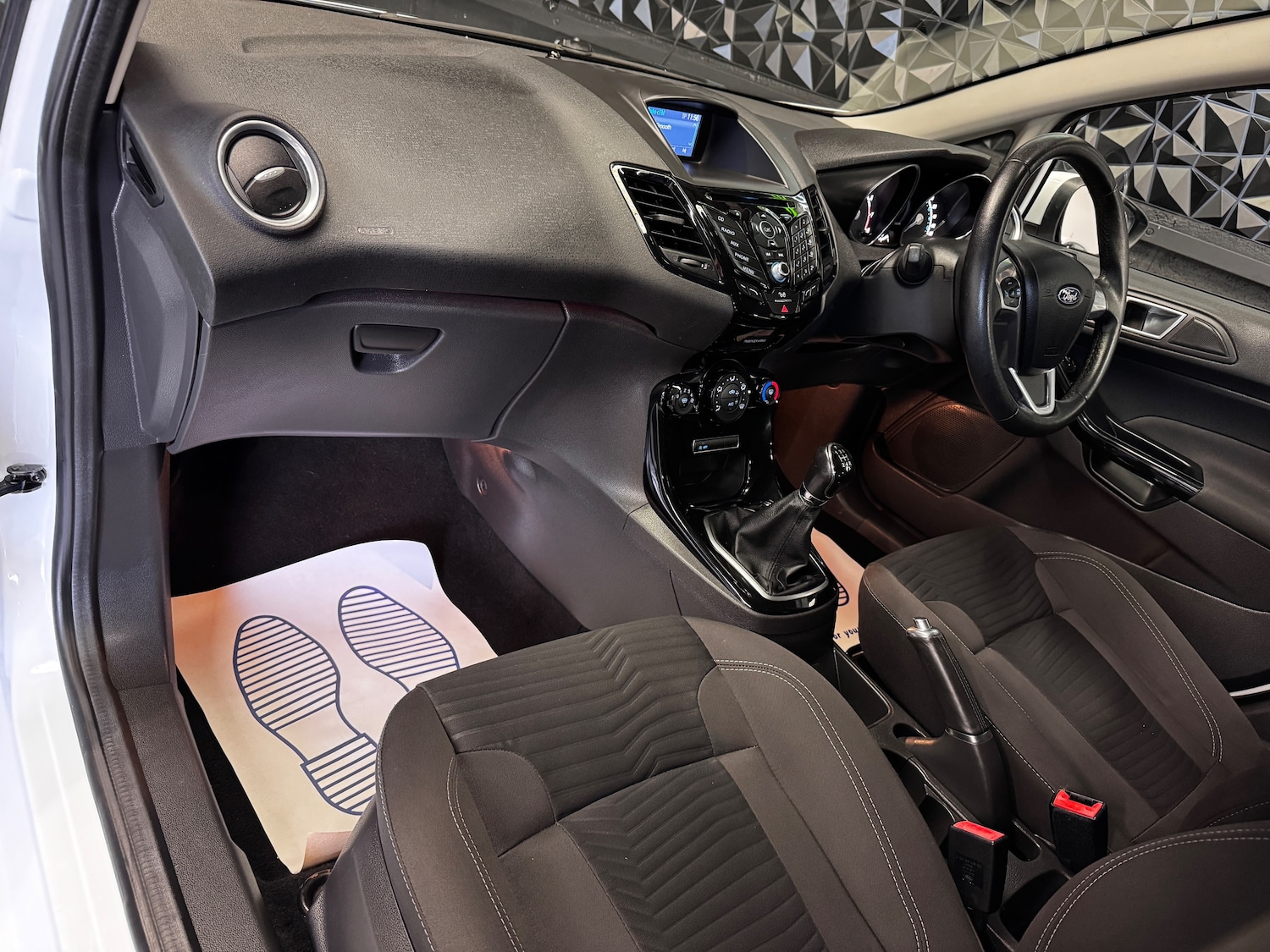 Used Ford Fiesta 2016 for sale - 78035813: Photo 3