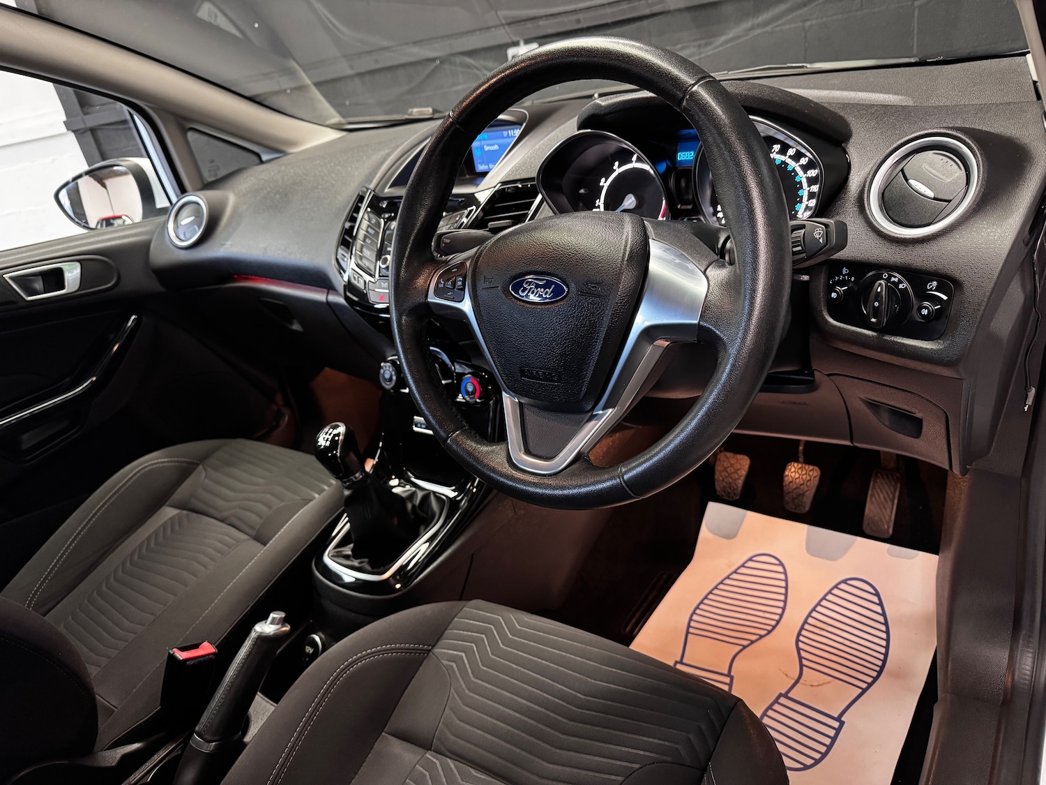 Used Ford Fiesta 2016 for sale - 78035813: Photo 31