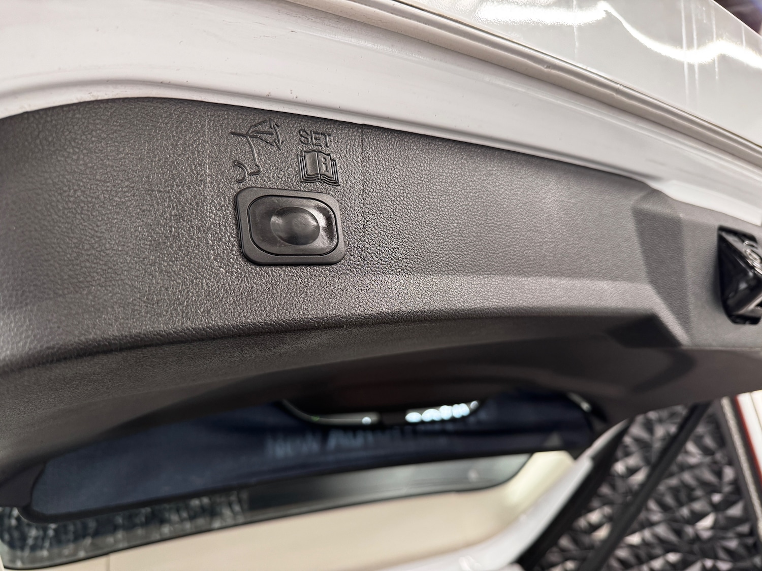 Used Ford Kuga 2013 for sale - 78089404: Photo 15