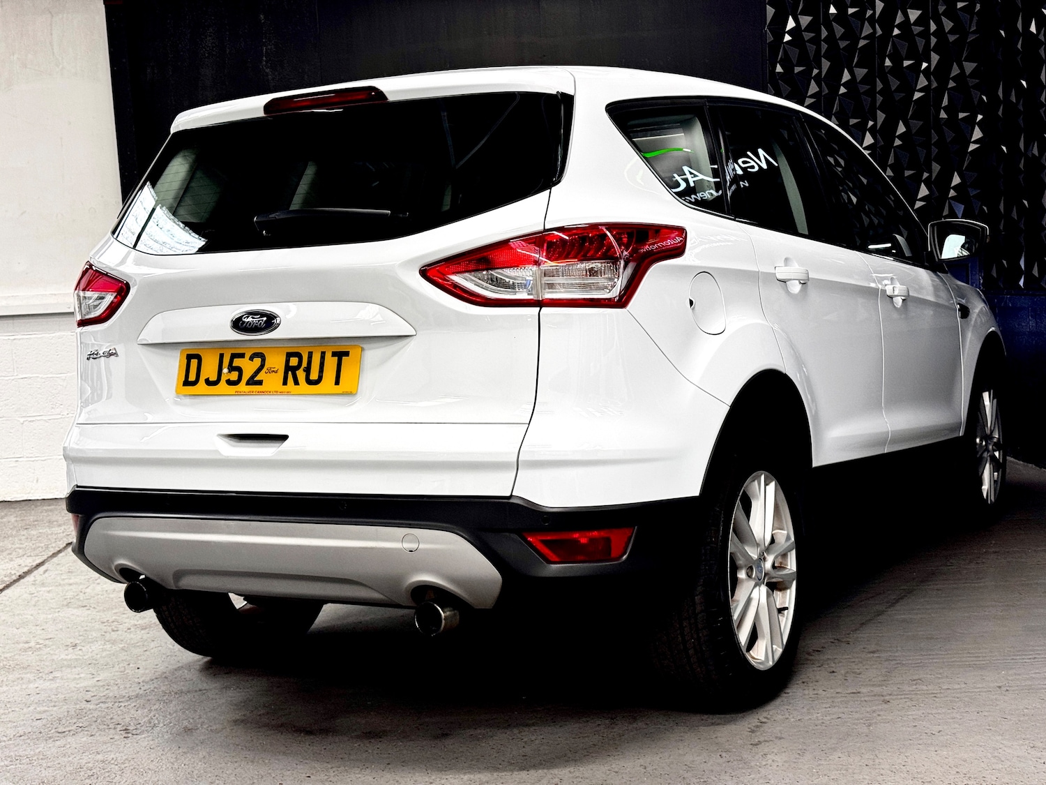 Used Ford Kuga 2013 for sale - 78089404: Photo 16