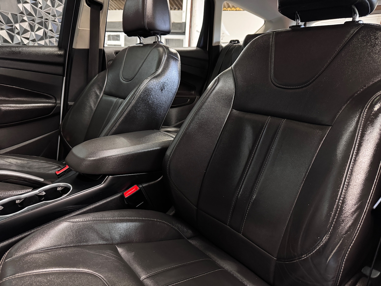 Used Ford Kuga 2013 for sale - 78089404: Photo 19