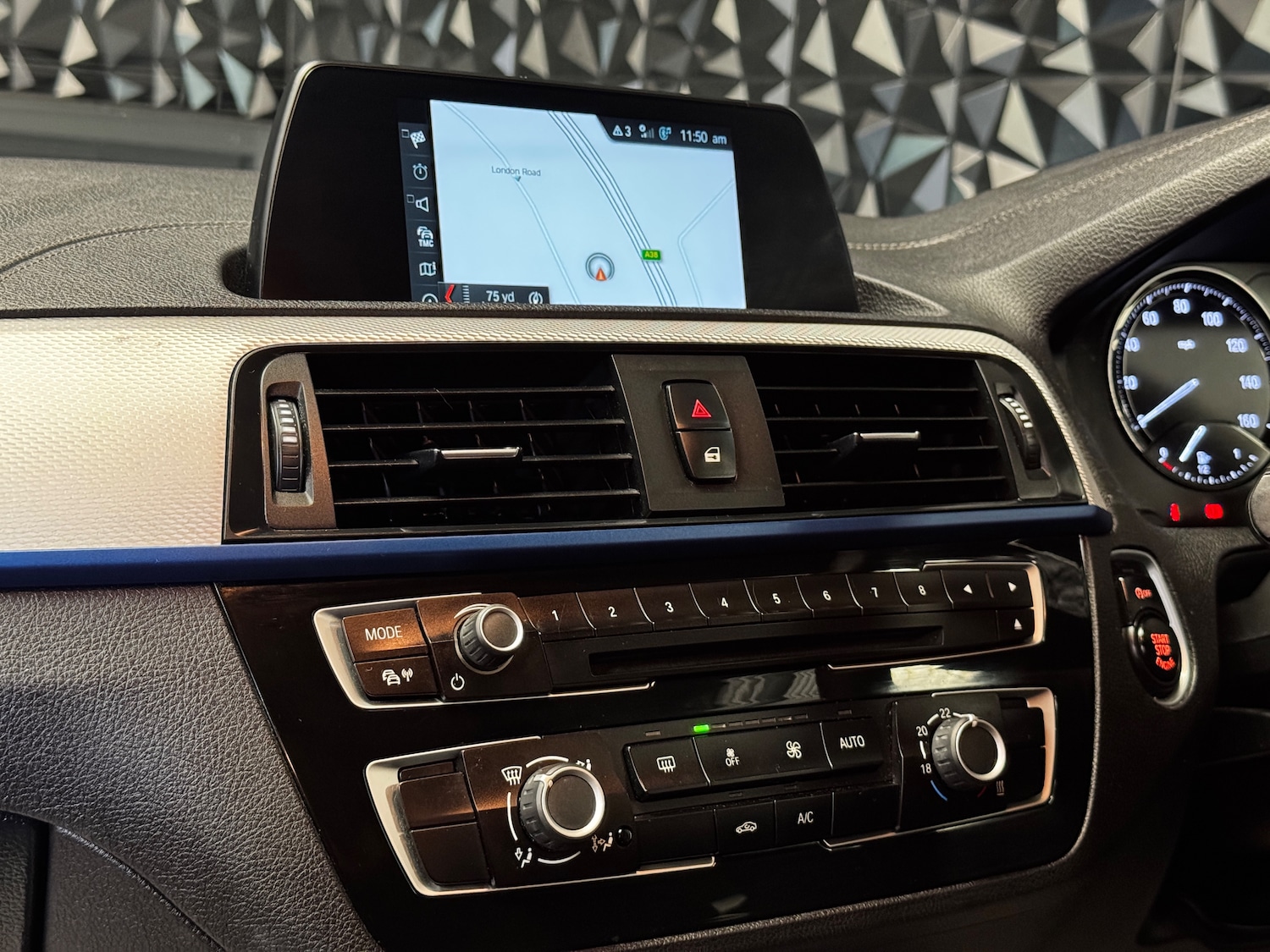 Used BMW 1 Series 2018 for sale - 78207042: Photo 23