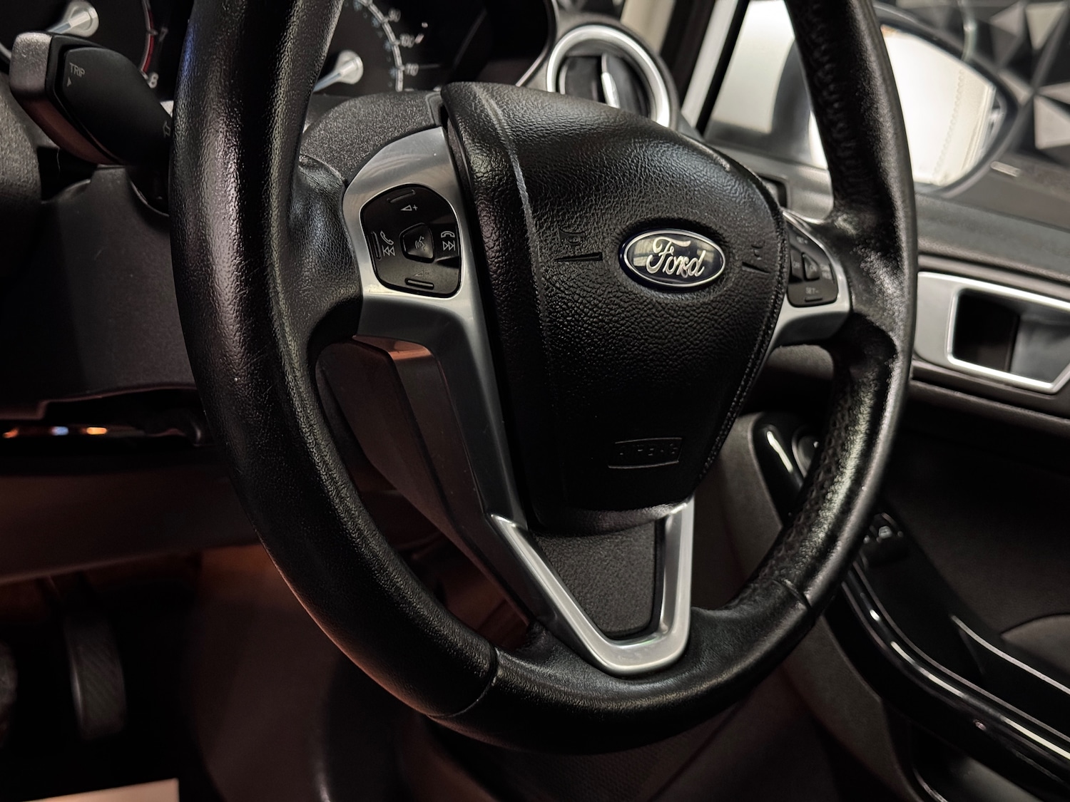 Used Ford Fiesta 2014 for sale - 78118135: Photo 4