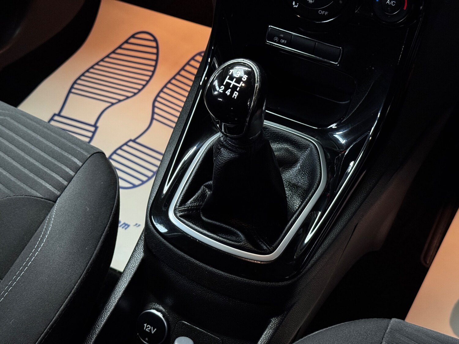 Used Ford Fiesta 2014 for sale - 78118135: Photo 44