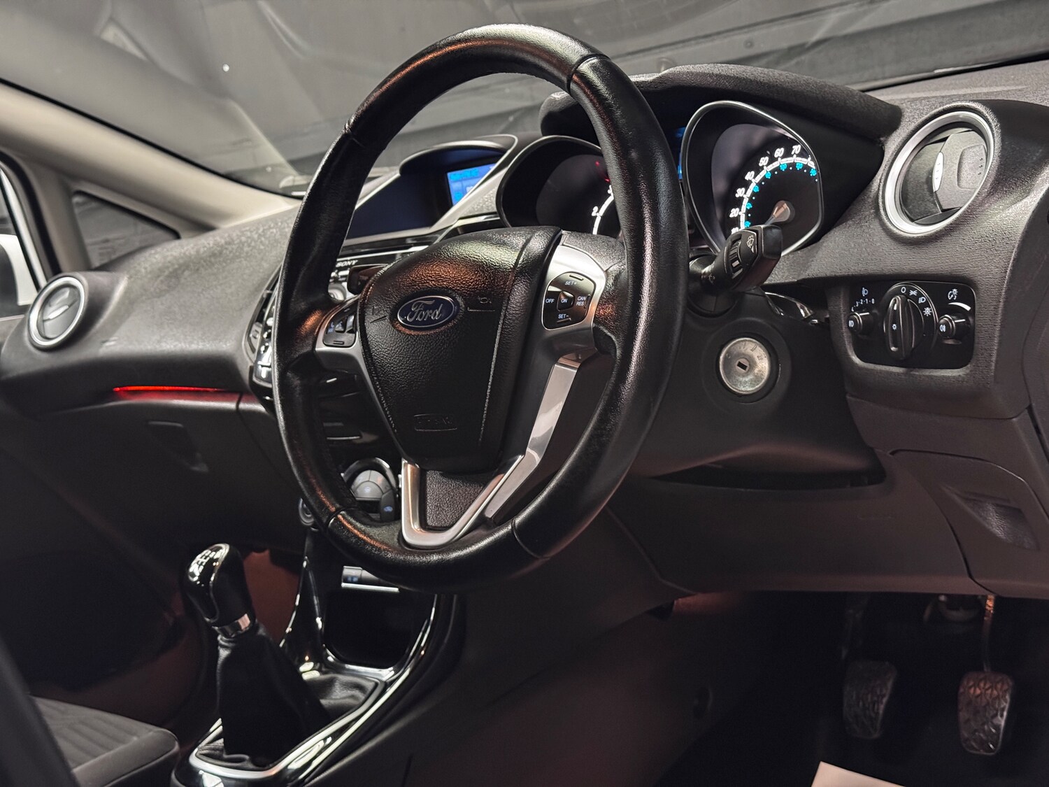 Used Ford Fiesta 2014 for sale - 78118135: Photo 47