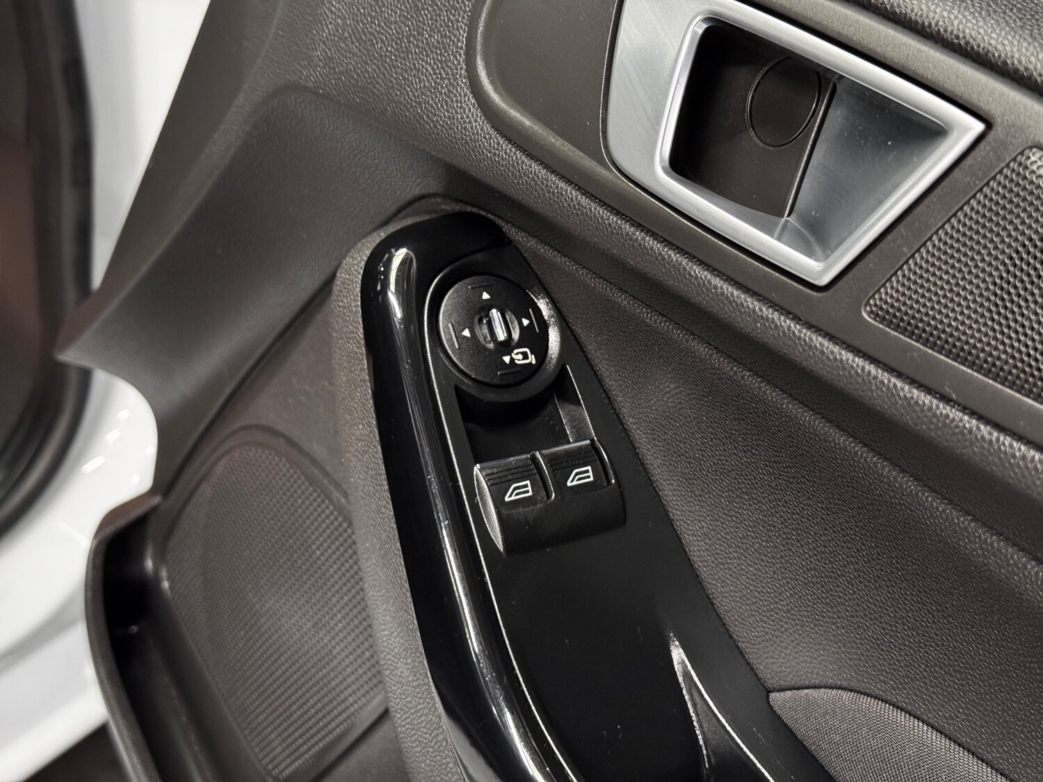 Used Ford Fiesta 2014 for sale - 78118135: Photo 48