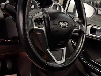 Used Ford Fiesta 2014 for sale - 78118135: Photo