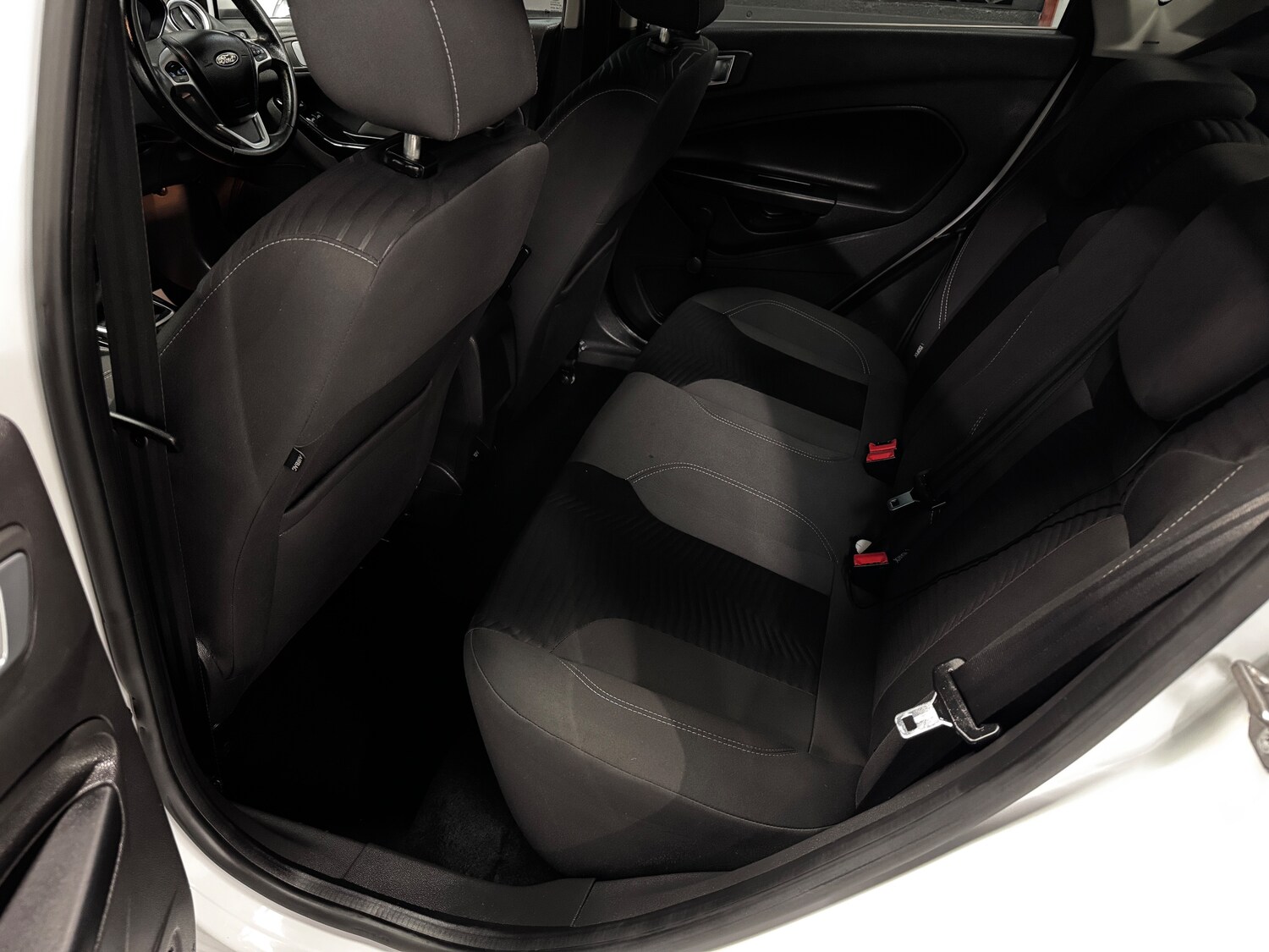 Used Ford Fiesta 2014 for sale - 78118135: Photo 51