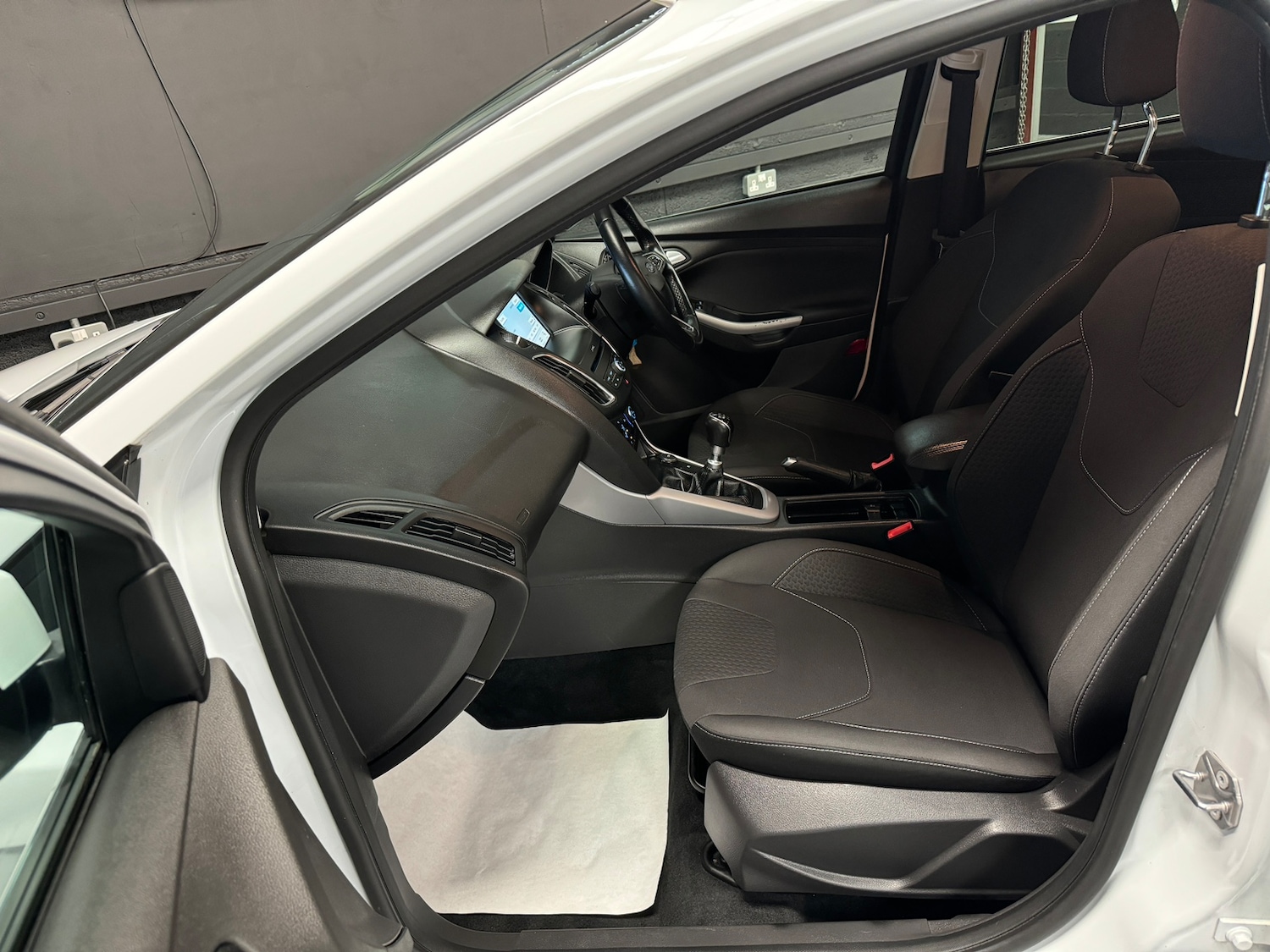 Used Ford Focus 2017 for sale - 78035795: Photo 60