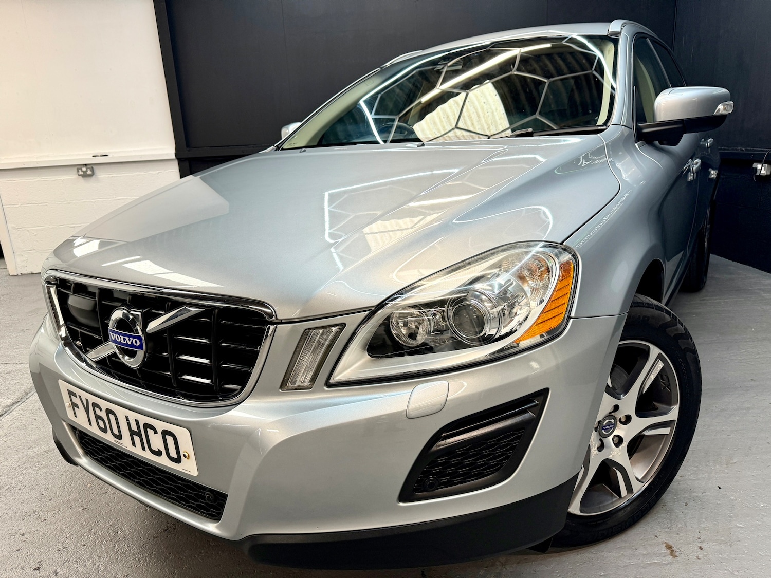 Used Volvo XC60 2010 for sale - 78035833: Photo 27