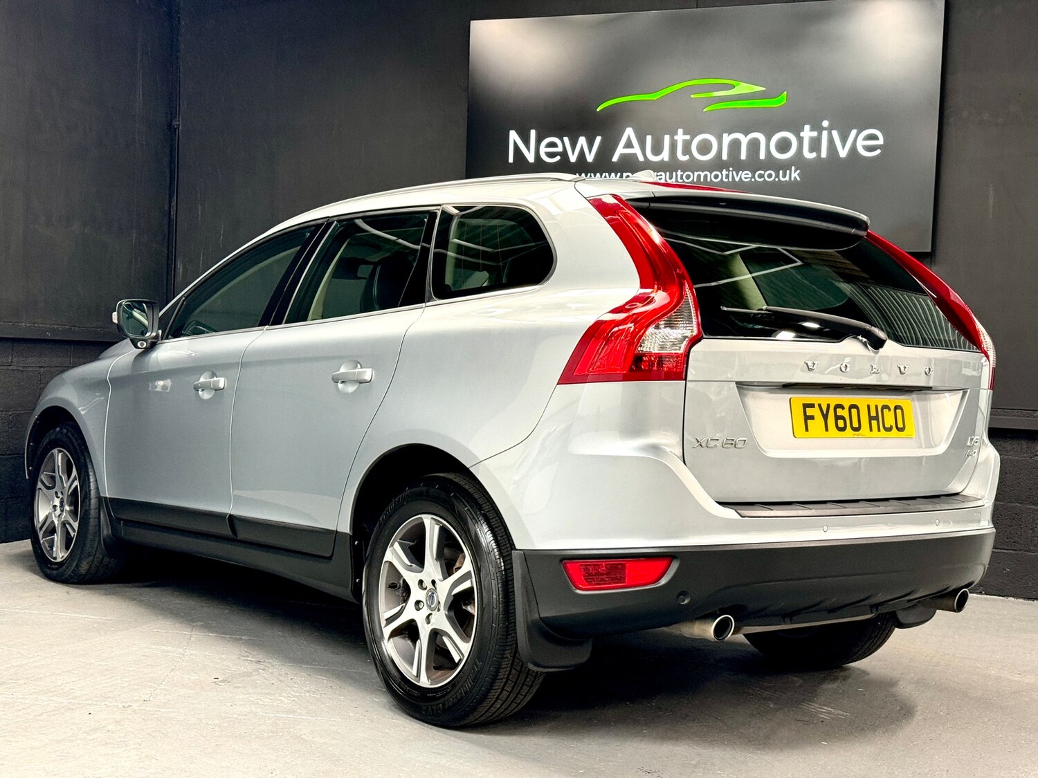 Used Volvo XC60 2010 for sale - 78035833: Photo 41