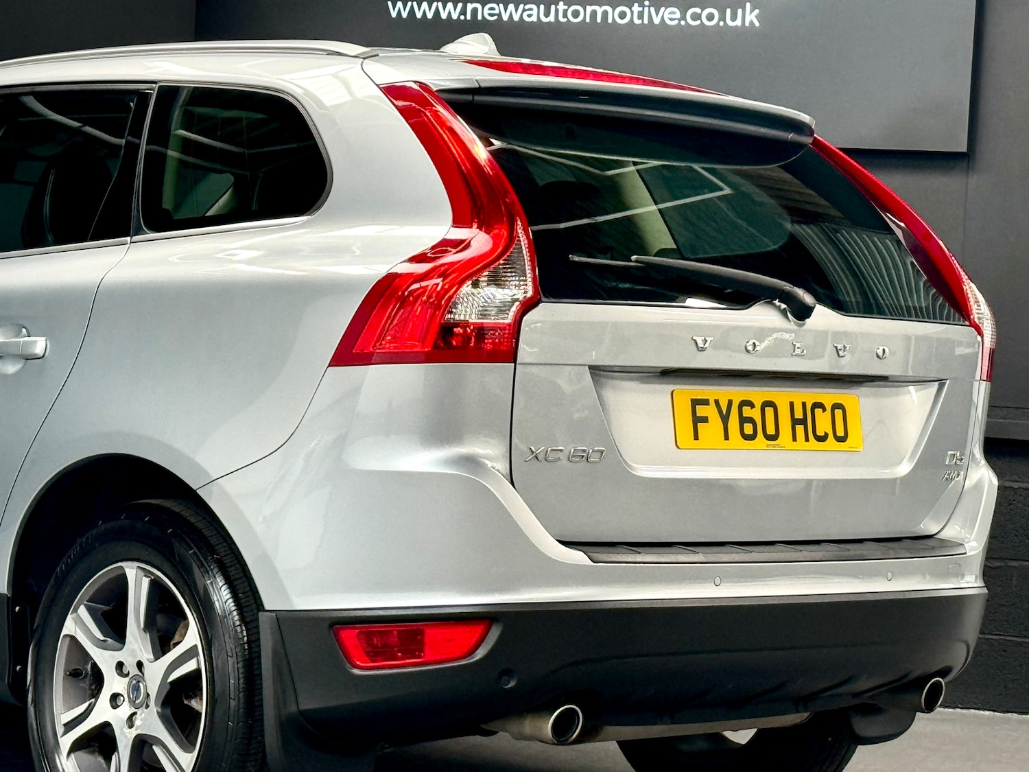 Used Volvo XC60 2010 for sale - 78035833: Photo 45
