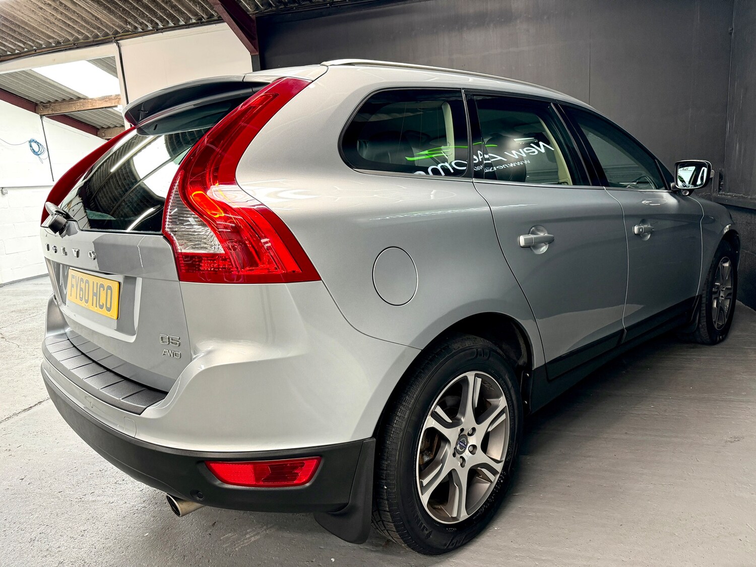 Used Volvo XC60 2010 for sale - 78035833: Photo 52