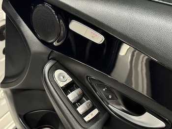 Used Mercedes-Benz C Class 2017 for sale - 78035838: Photo