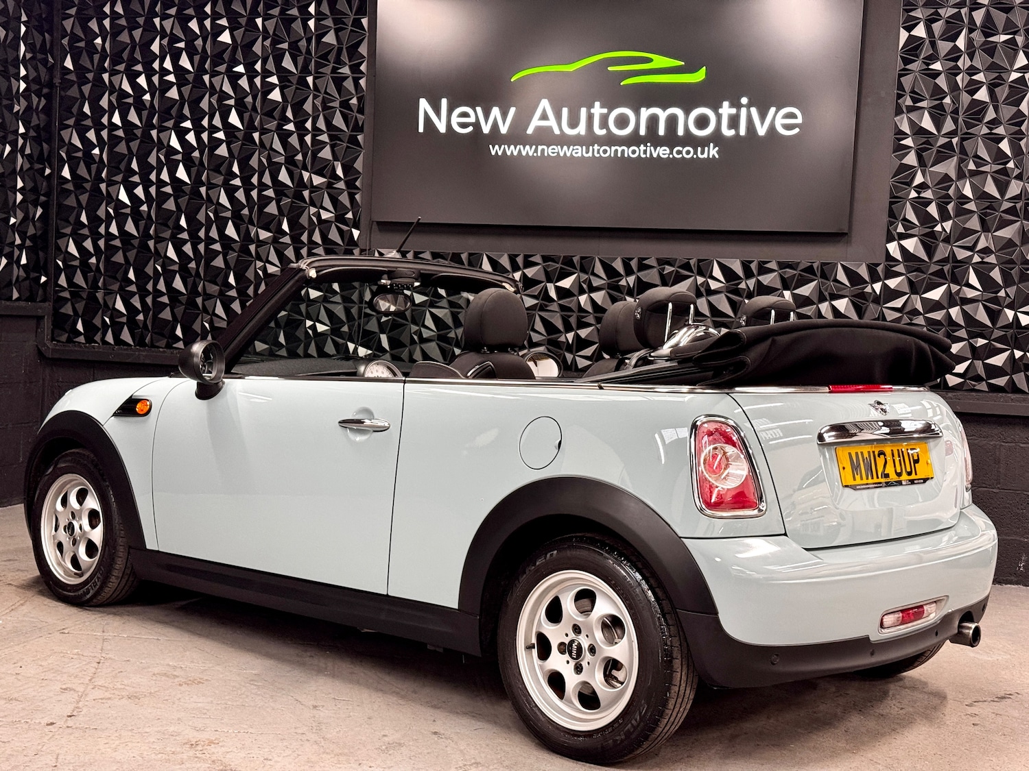 Used MINI Convertible 2012 for sale - 78035829: Photo 36