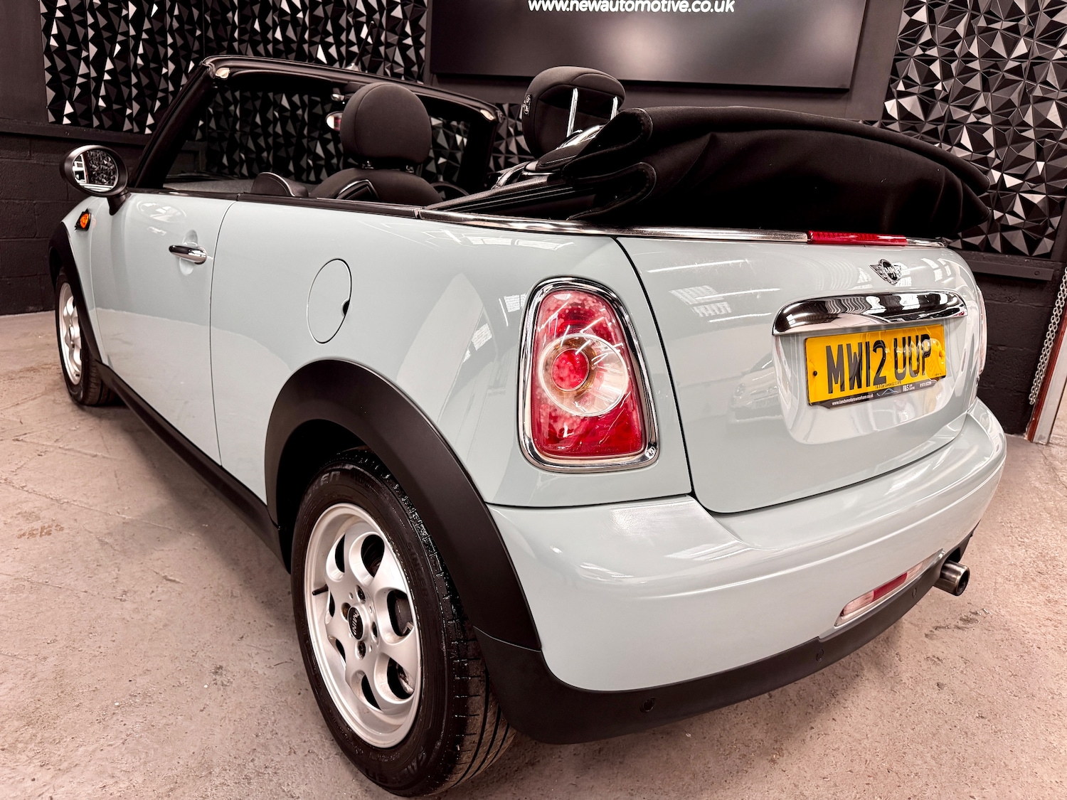 Used MINI Convertible 2012 for sale - 78035829: Photo 37