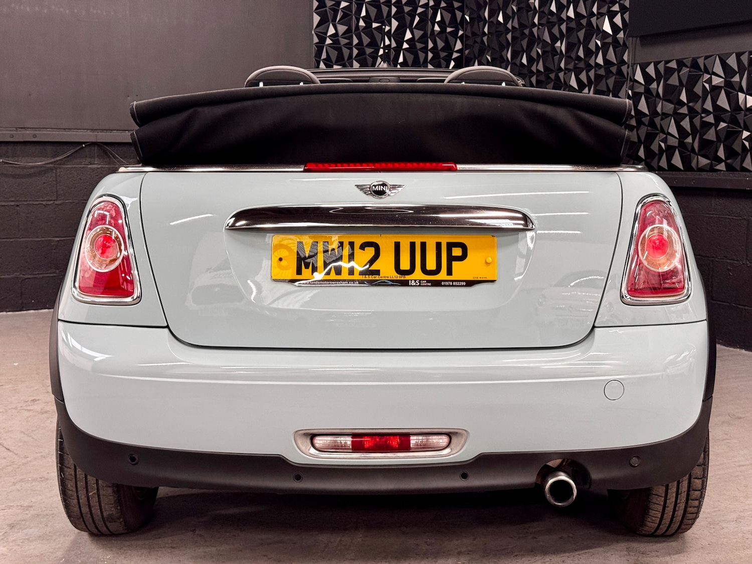 Used MINI Convertible 2012 for sale - 78035829: Photo 40