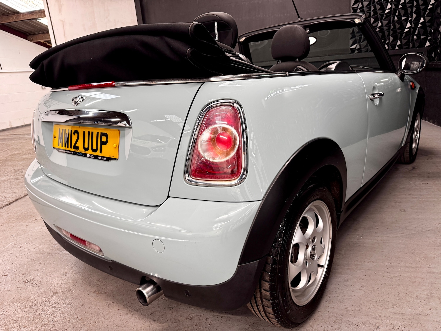 Used MINI Convertible 2012 for sale - 78035829: Photo 43
