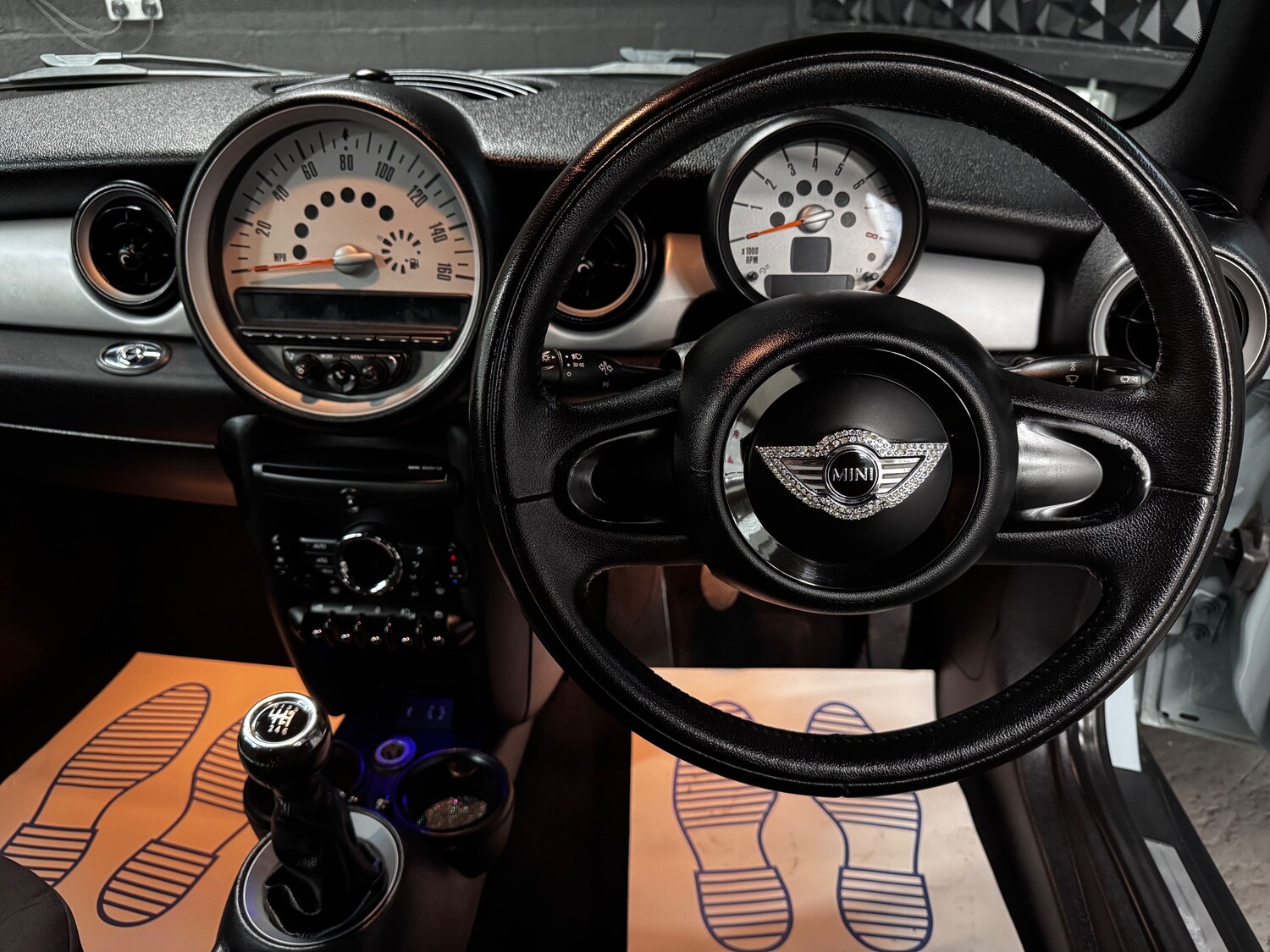 Used MINI Convertible 2012 for sale - 78035829: Photo 60