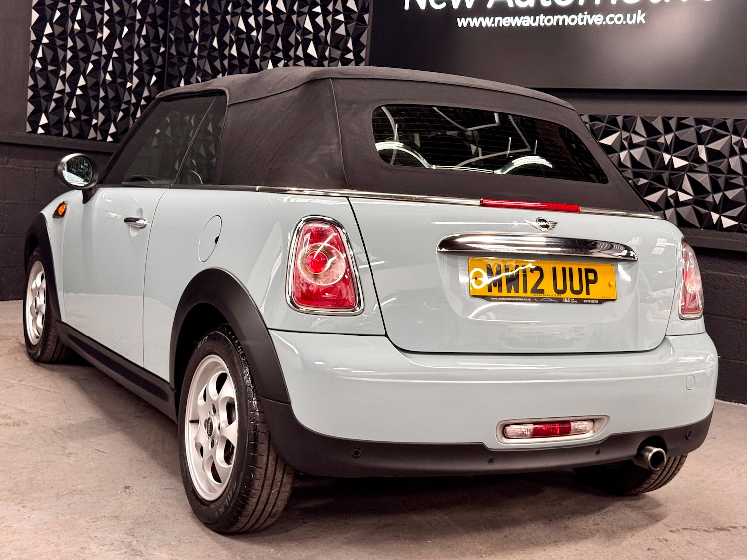 Used MINI Convertible 2012 for sale - 78035829: Photo 63