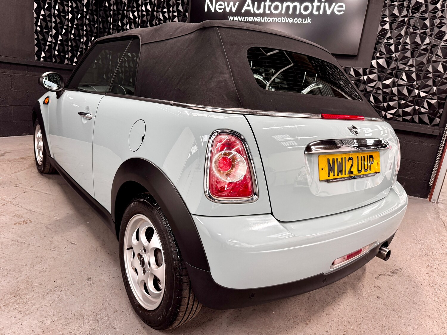 Used MINI Convertible 2012 for sale - 78035829: Photo 65