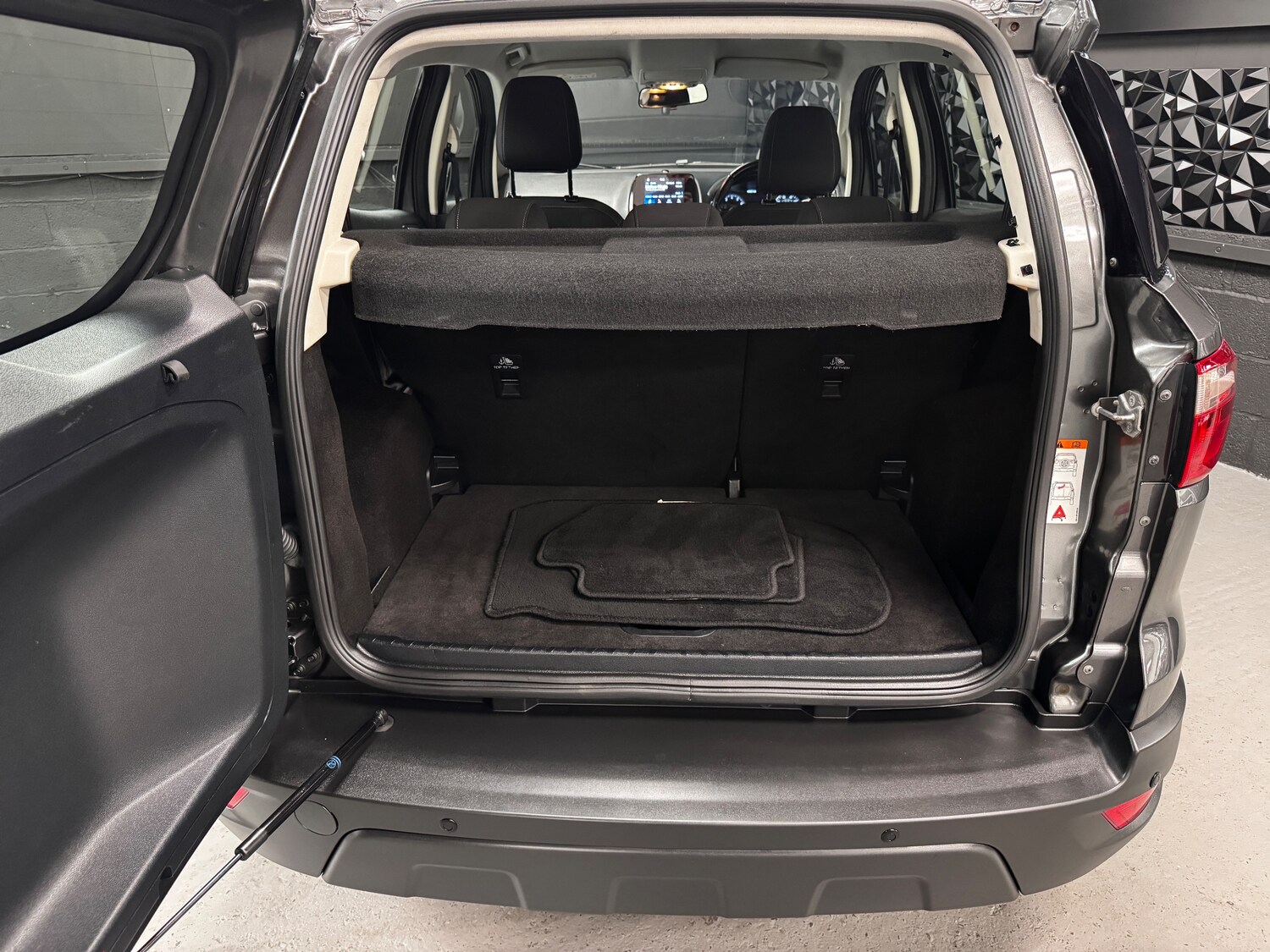 Used Ford Ecosport 2018 for sale - 78035800: Photo 16