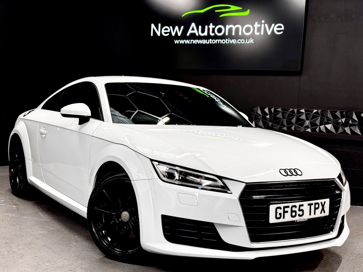 Used Audi TT 2015 for sale - 78035781: Photo 2