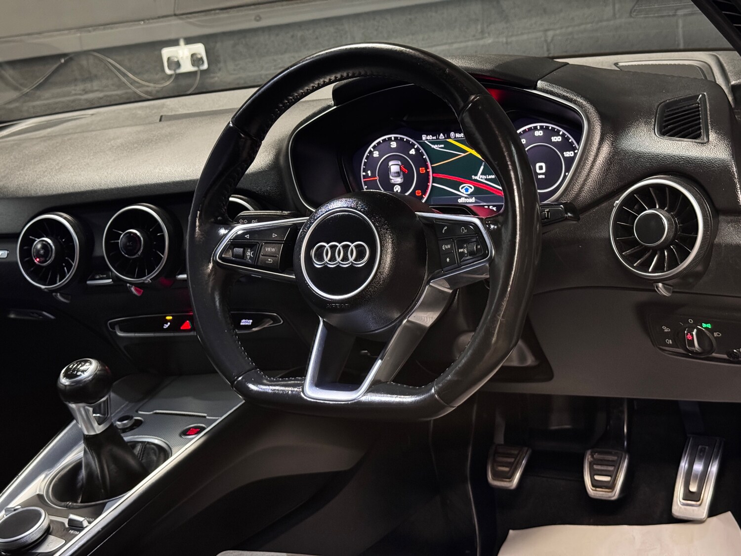 Used Audi TT 2015 for sale - 78035781: Photo 31