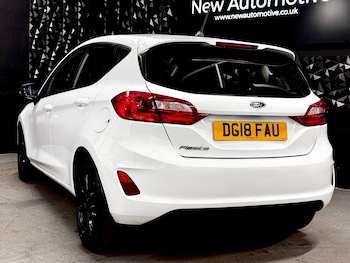 Used Ford Fiesta 2018 for sale - 78035812: Photo