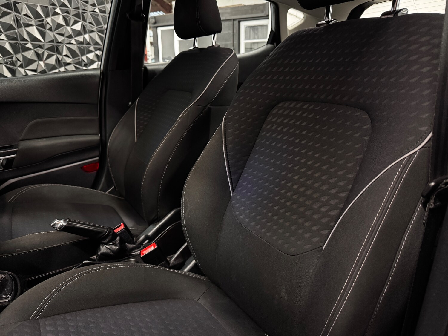 Used Ford Fiesta 2018 for sale - 78035812: Photo 36