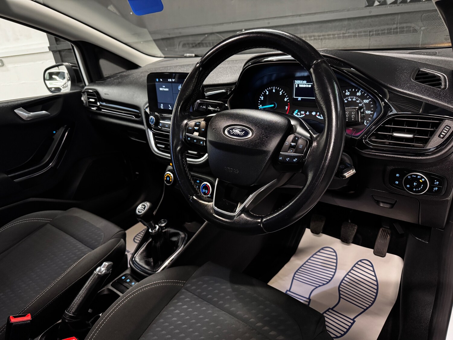 Used Ford Fiesta 2018 for sale - 78035812: Photo 47