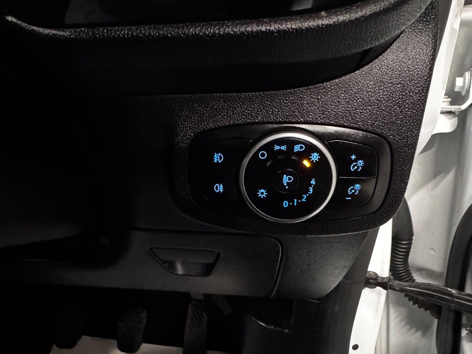 Used Ford Fiesta 2018 for sale - 78035812: Photo 53