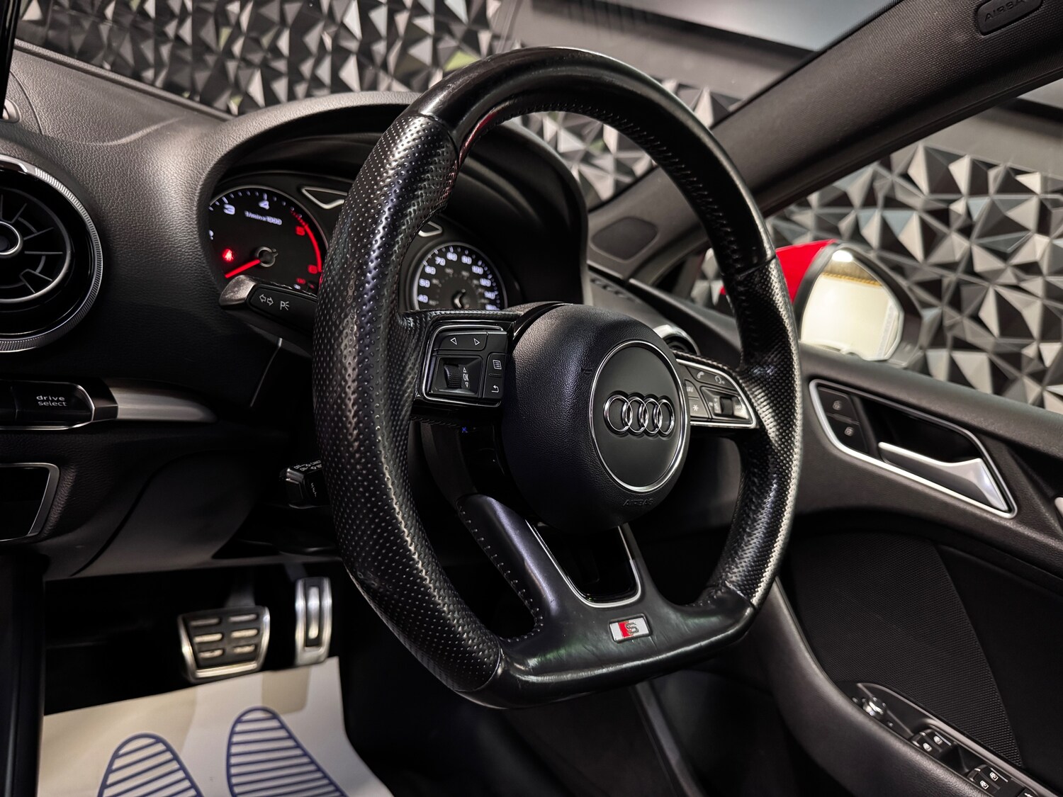 Used Audi A3 2017 for sale - 78035784: Photo 39