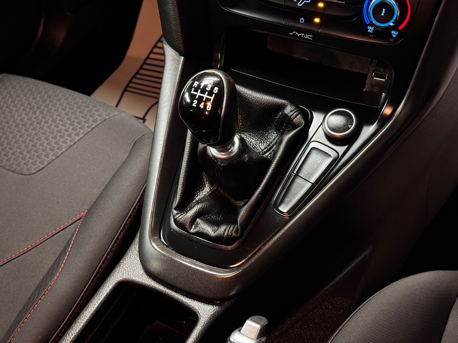 Used Ford Focus 2015 for sale - 78035804: Photo 31