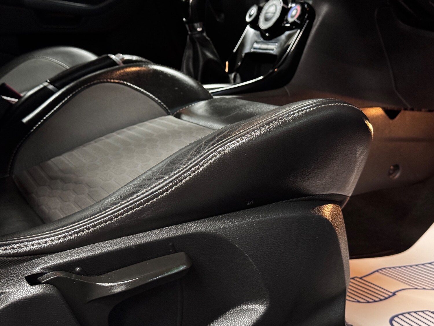 Used Ford Fiesta for sale - 78035798: Photo 74