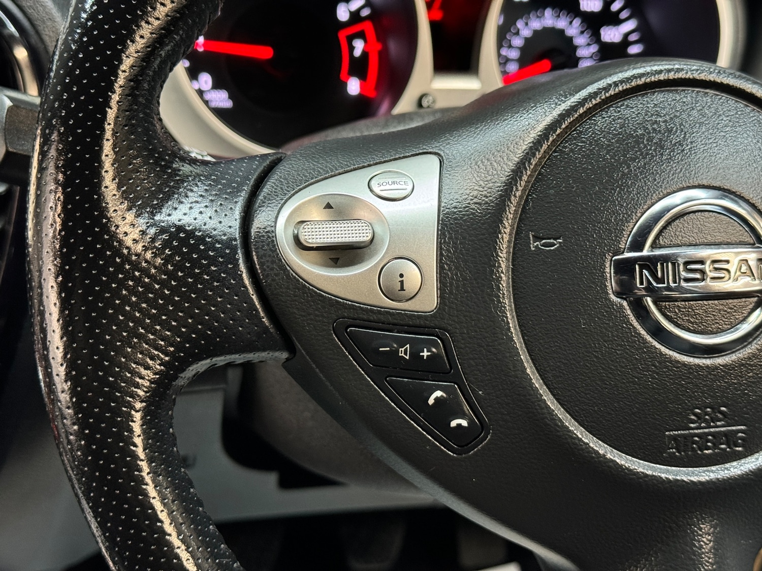 Used Nissan Juke 2015 for sale - 78035831: Photo 42