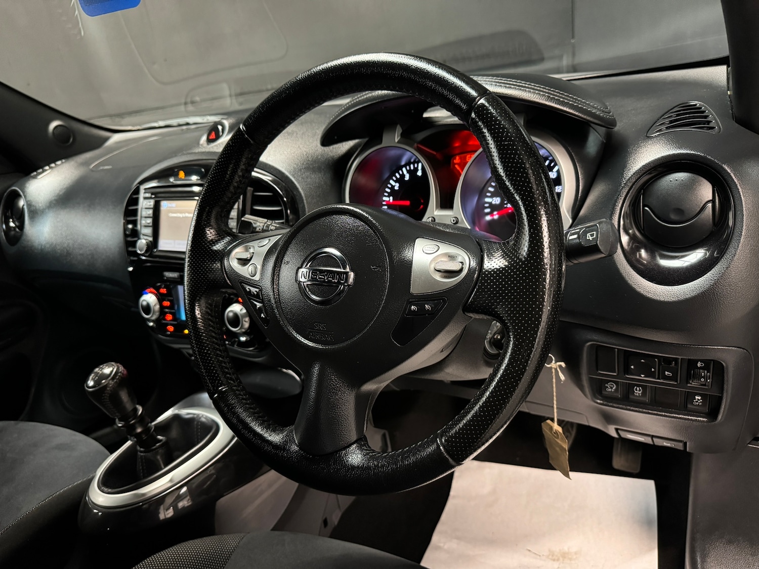 Used Nissan Juke 2015 for sale - 78035831: Photo 51