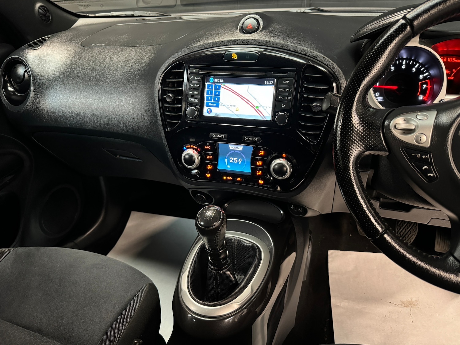 Used Nissan Juke 2015 for sale - 78035831: Photo 55