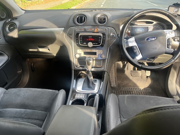 Used Ford Mondeo 2010 for sale - 76058354: Photo 11