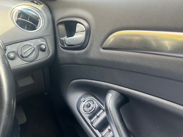 Used Ford Mondeo 2010 for sale - 76058354: Photo 14