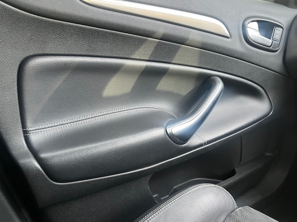 Used Ford Mondeo 2010 for sale - 76058354: Photo 16