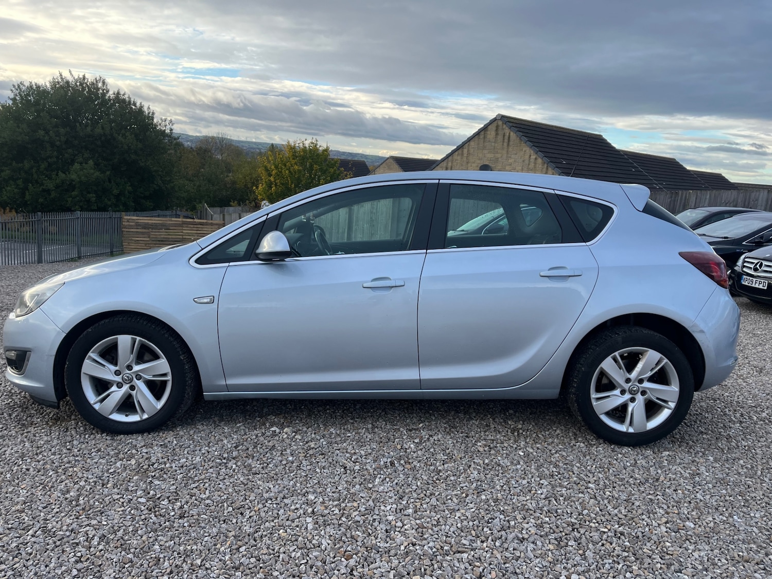 Used Vauxhall Astra 2015 for sale - 76882141: Photo 4