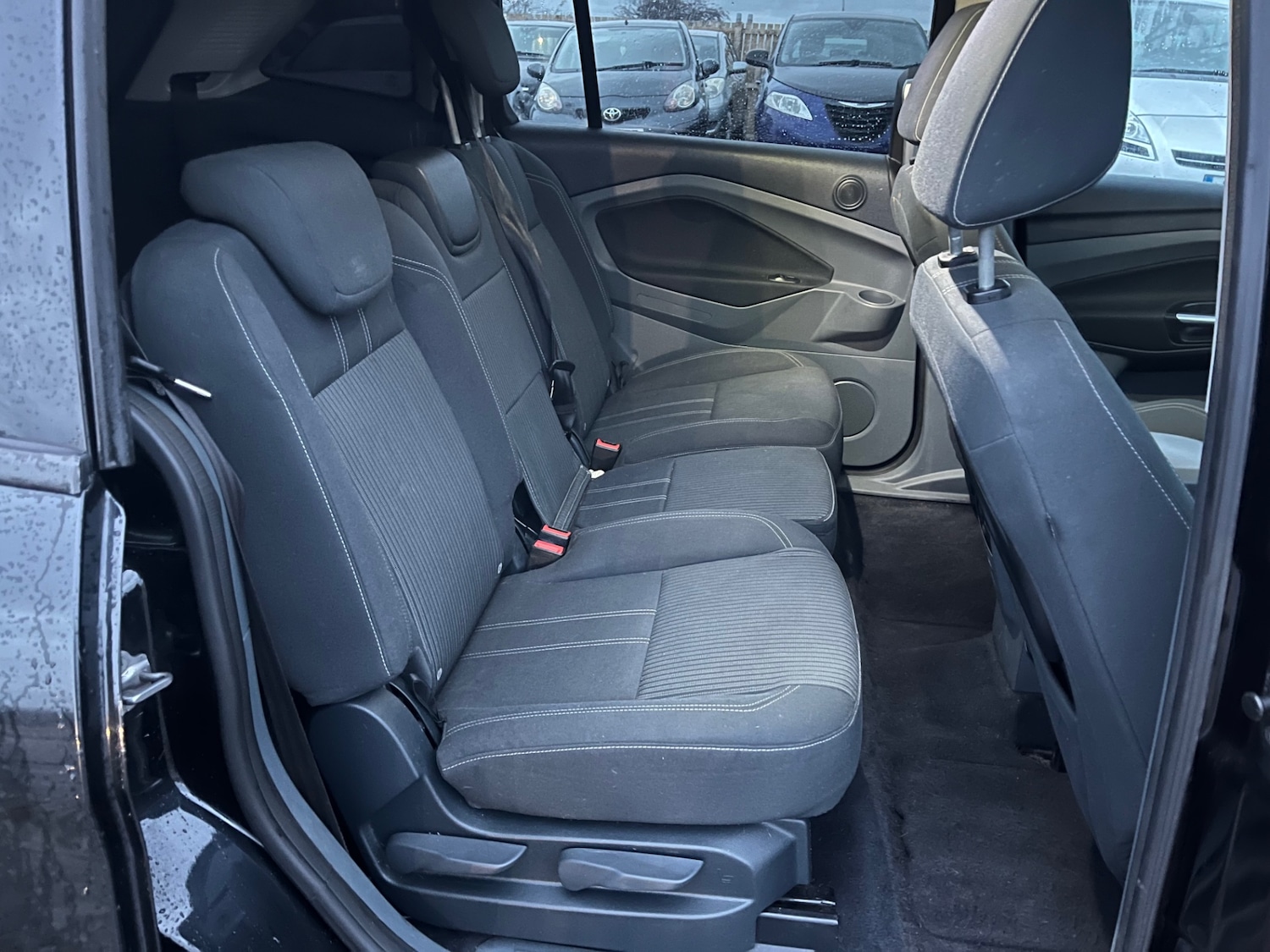 Used Ford Grand C-Max 2011 for sale - 76619570: Photo 9