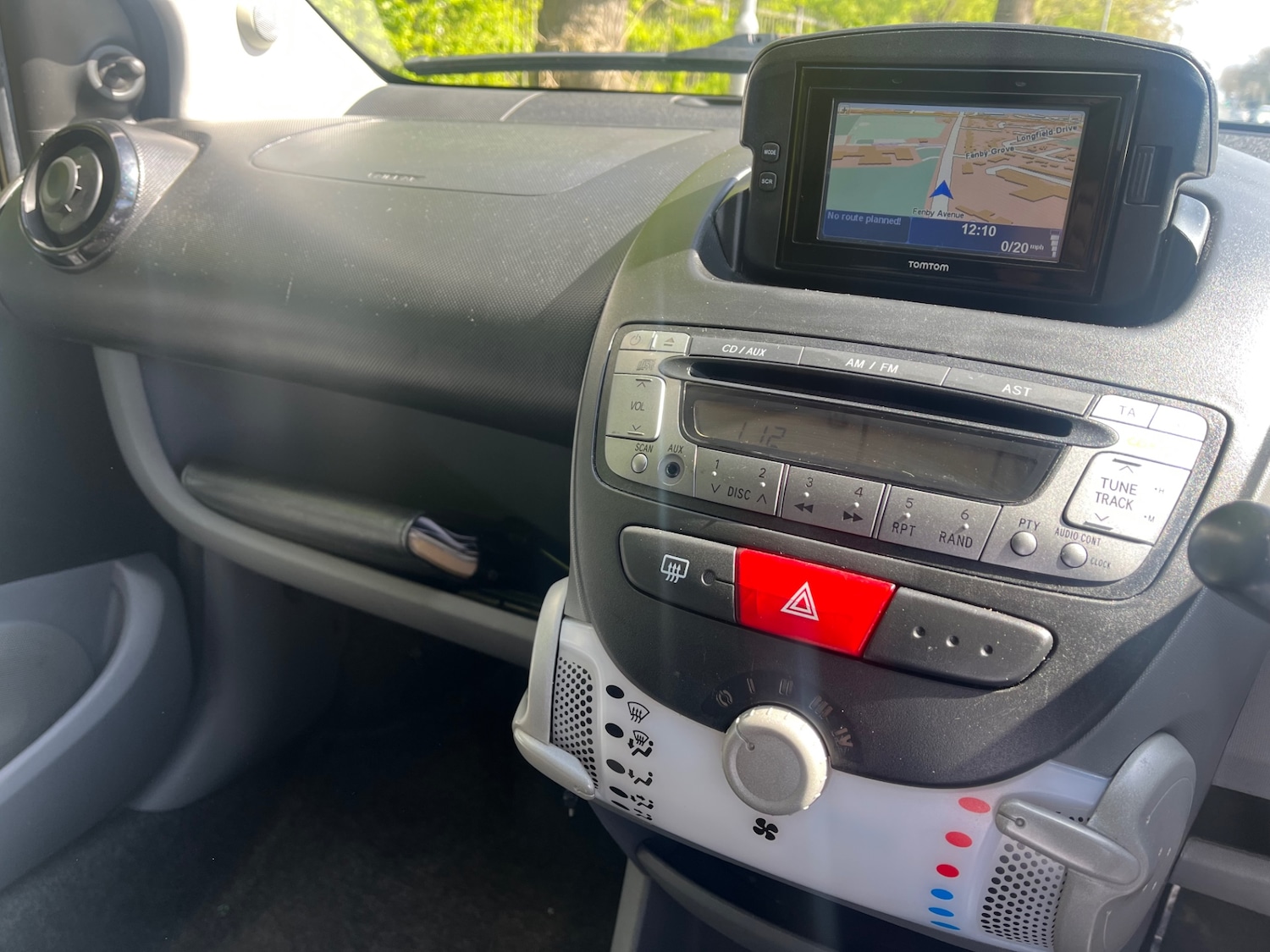 Used Toyota AYGO 2011 for sale - 76882861: Photo 12