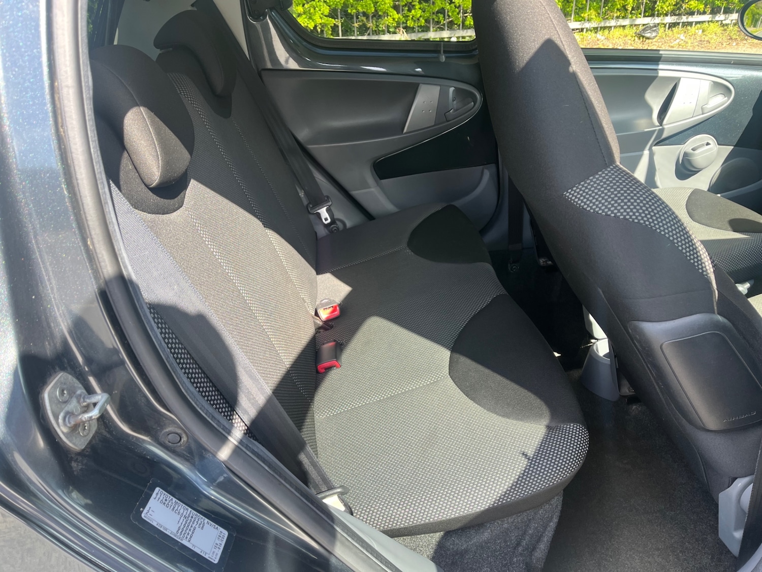 Used Toyota AYGO 2011 for sale - 76882861: Photo 8