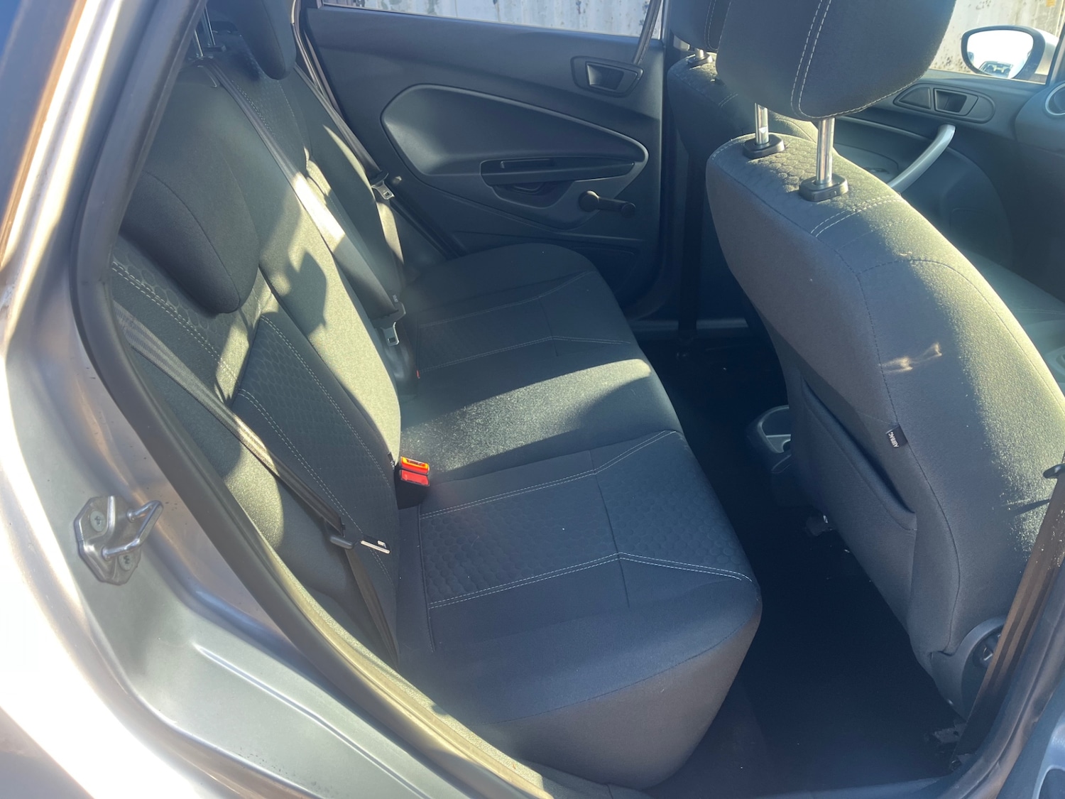 Used Ford Fiesta 2010 for sale - 77208606: Photo 9