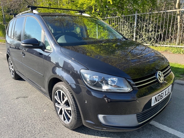 Used Volkswagen Touran 2012 for sale - 74387260: Photo 1