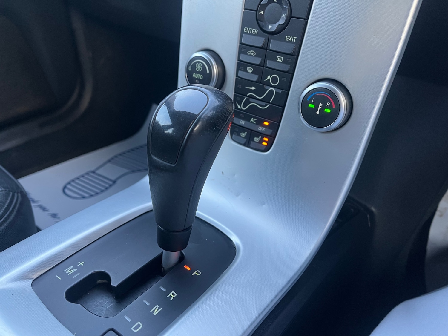 Used Volvo V50 2011 for sale - 77268175: Photo 16