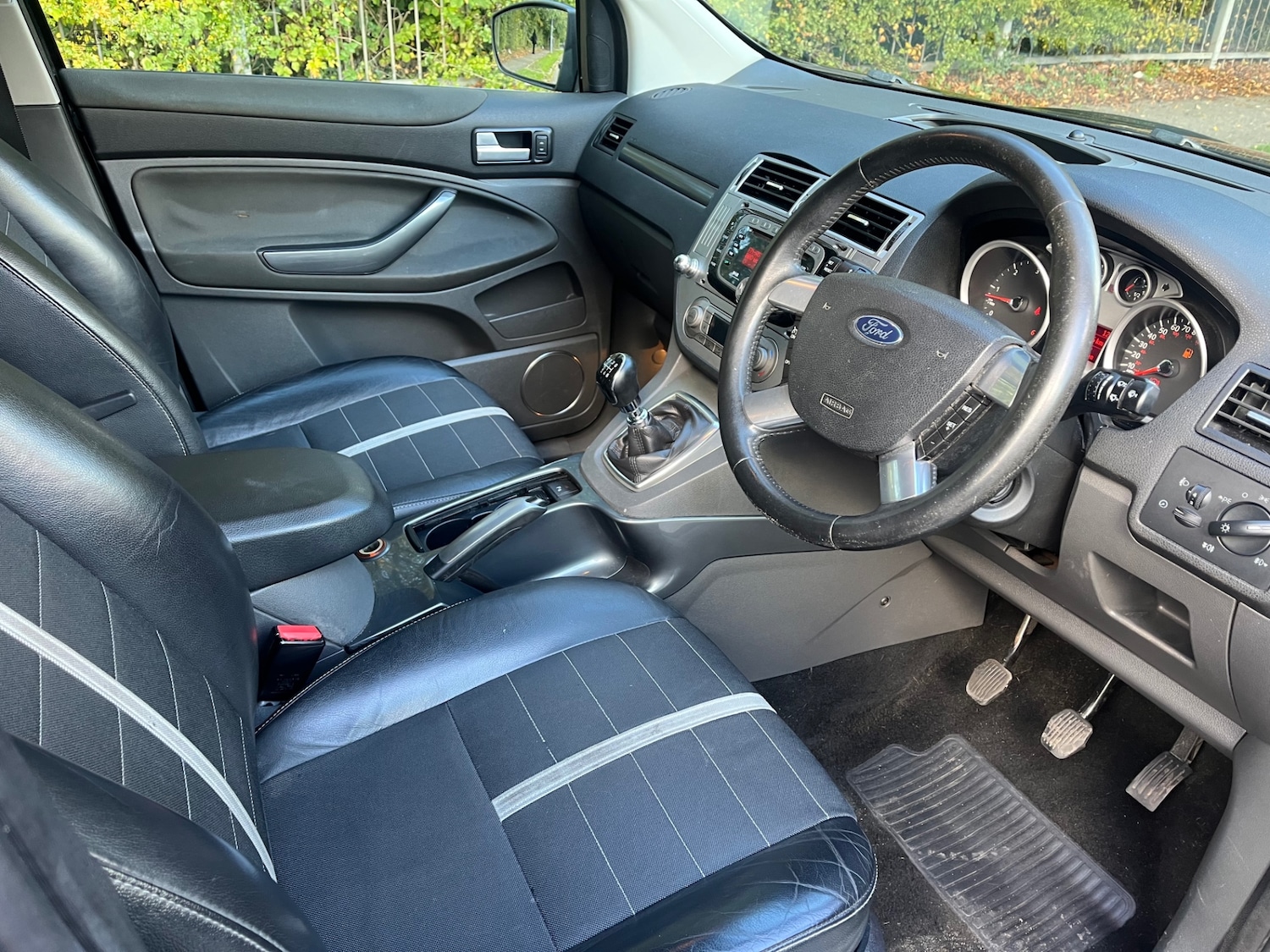 Used Ford Kuga 2010 for sale - 76041668: Photo 13